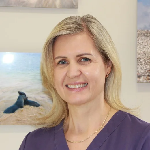Tatyana Kurak · tatyana-kurak-headshot.jpg